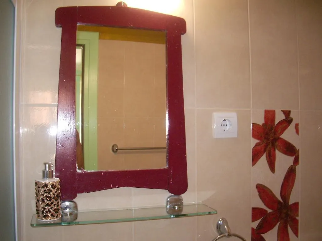 Apartments Antonio Premi 2*, Split