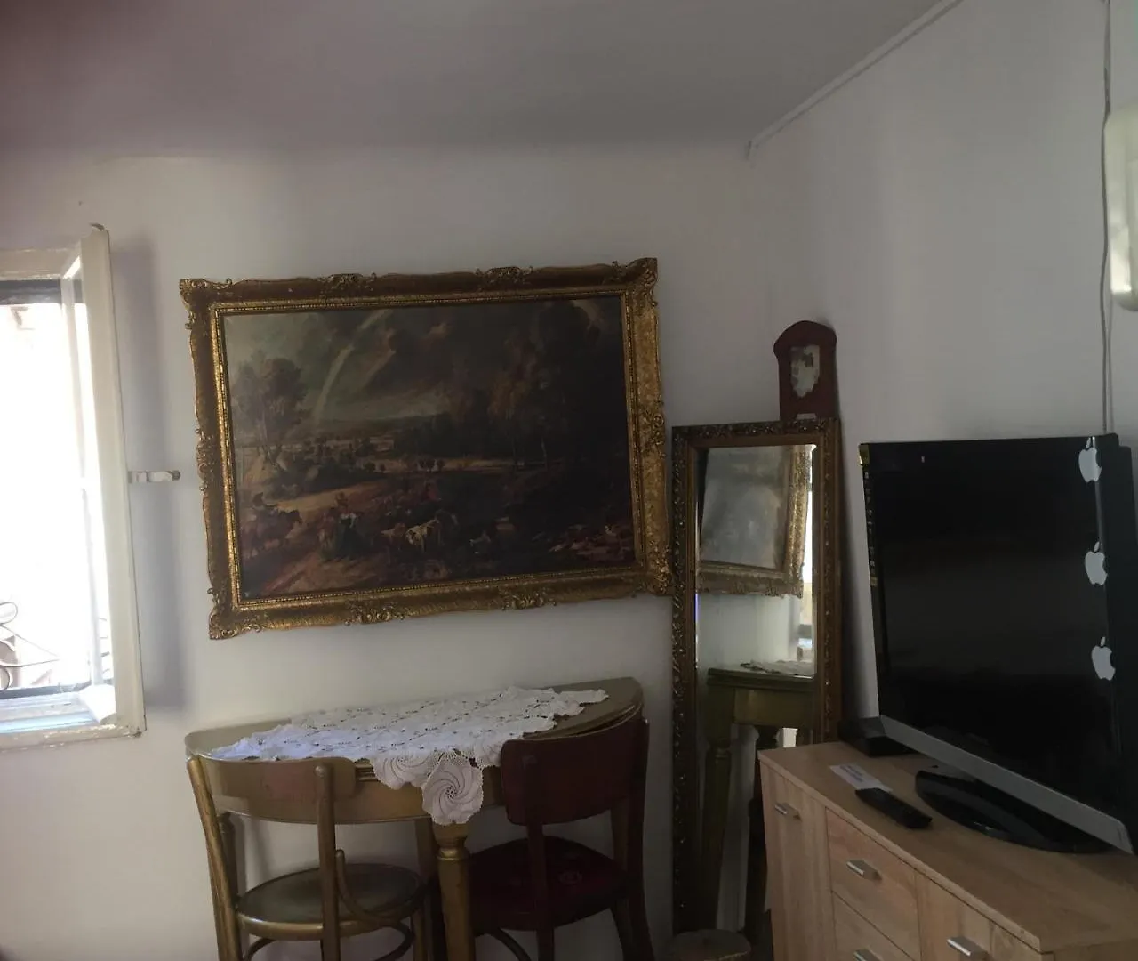 Apartments Antonio Premi Gostinjska kuća